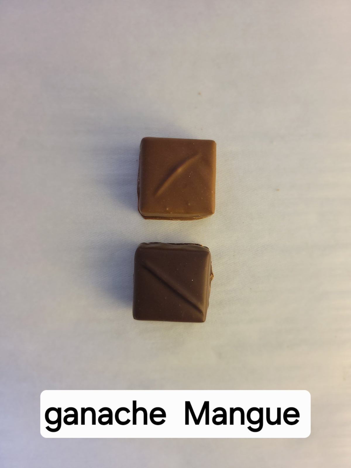 Ballotins de chocolats Noir - CHOCOLABÉ DU MEDOC